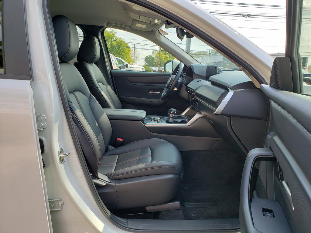 Used 2025 MAZDA CX-90 3.3 Turbo w/ Select Package image 17