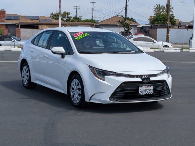 Used 2023 Toyota Corolla LE w/ Carpet Mat Package (TMS) image 3