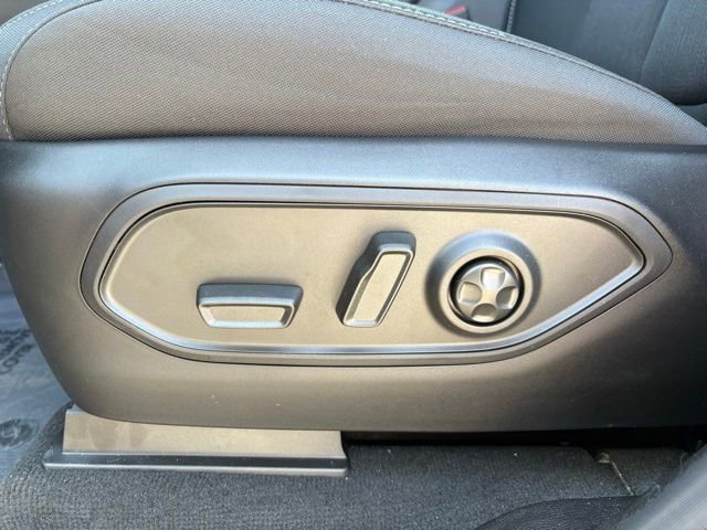 New 2026 Jeep Grand Cherokee L Laredo w/ MOPAR Finishing Package AWD/4WD image 12