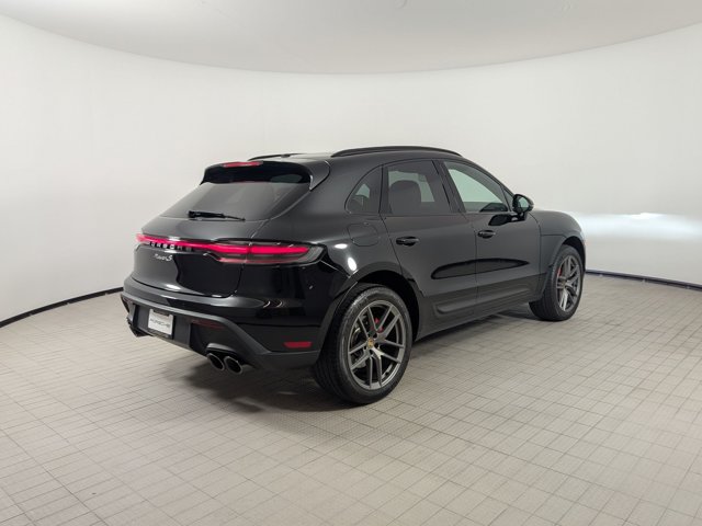 Certified 2025 Porsche Macan S AWD/4WD image 9