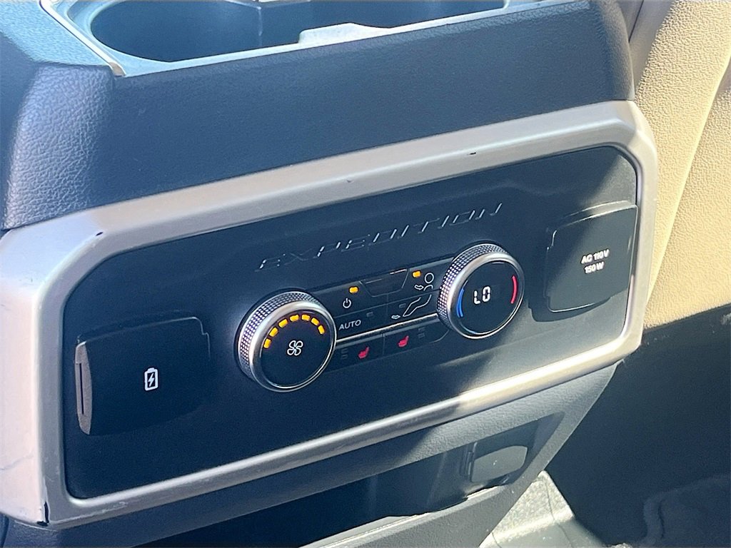 Used 2024 Ford Expedition Max Limited image 27