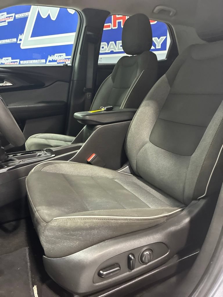 Used 2022 Chevrolet TrailBlazer LT FWD image 13