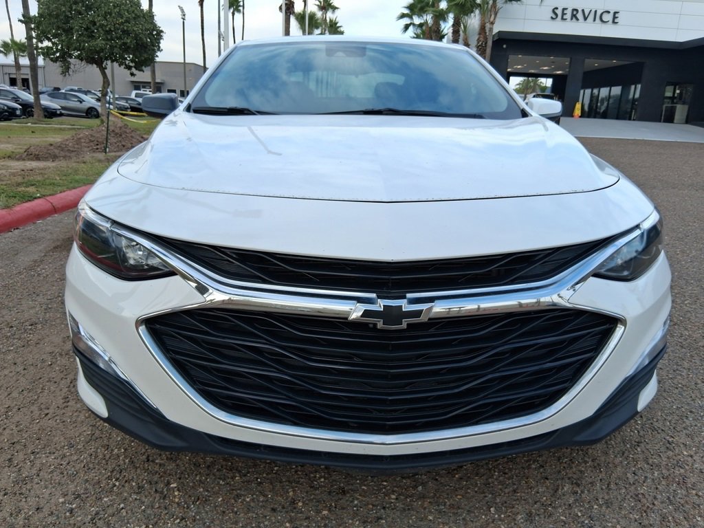 Used 2024 Chevrolet Malibu RS w/ LPO, Floor Liner Package image 2