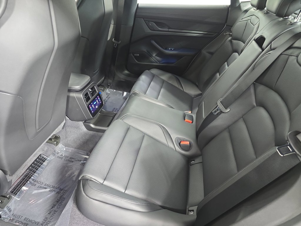 New 2026 Porsche Taycan AWD/4WD image 24