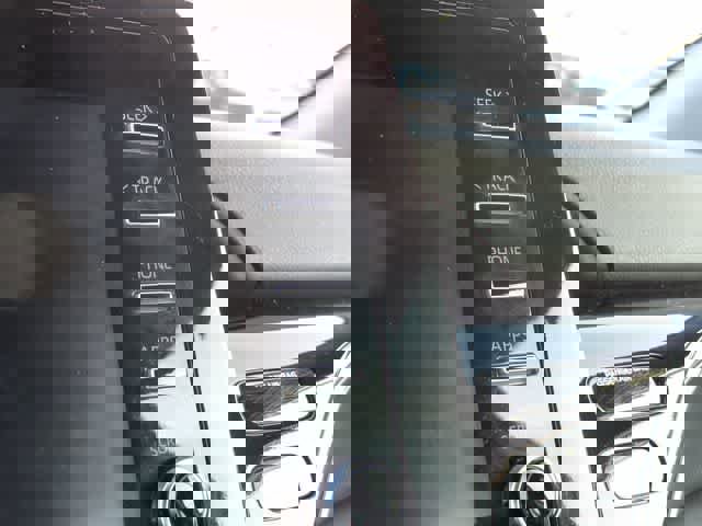 Used 2023 Toyota Camry SE image 15