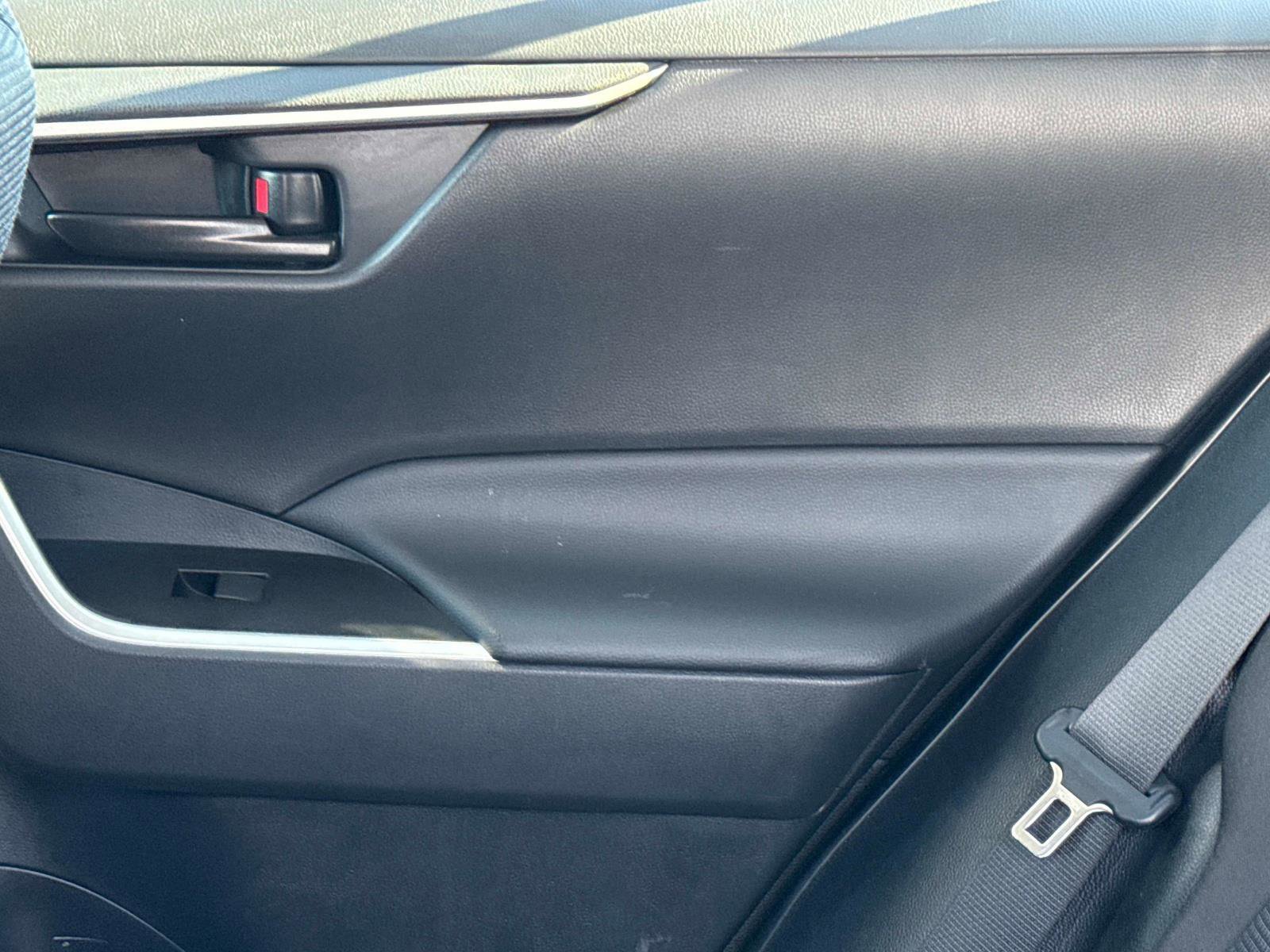 Used 2024 Toyota RAV4 LE image 15