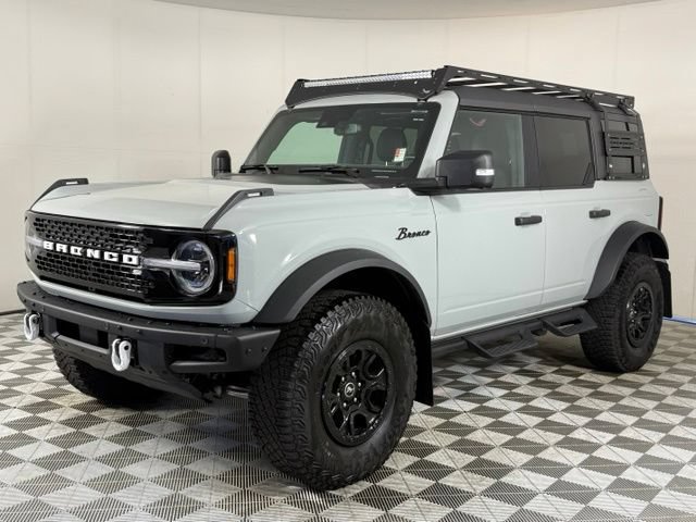 Used 2023 Ford Bronco Wildtrak AWD/4WD image 2