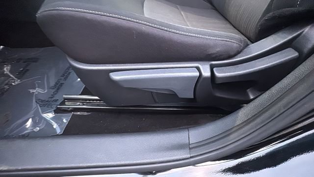 Used 2024 Nissan Sentra SV image 29