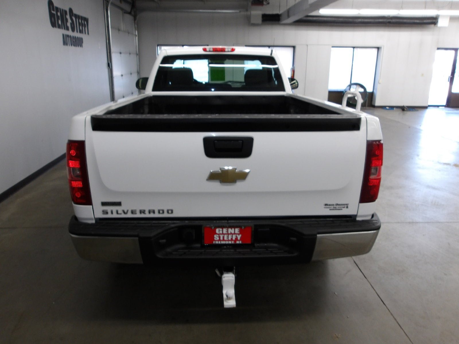 Used 2011 Chevrolet Silverado 1500 W/T RWD image 7