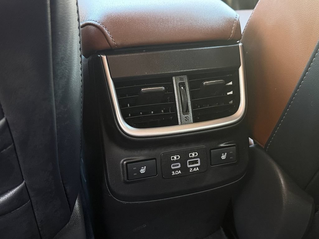 Certified 2025 Subaru Outback Touring XT AWD/4WD image 19