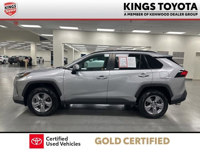 Certified 2022 Toyota RAV4 XLE w/ Convenience Package image 5