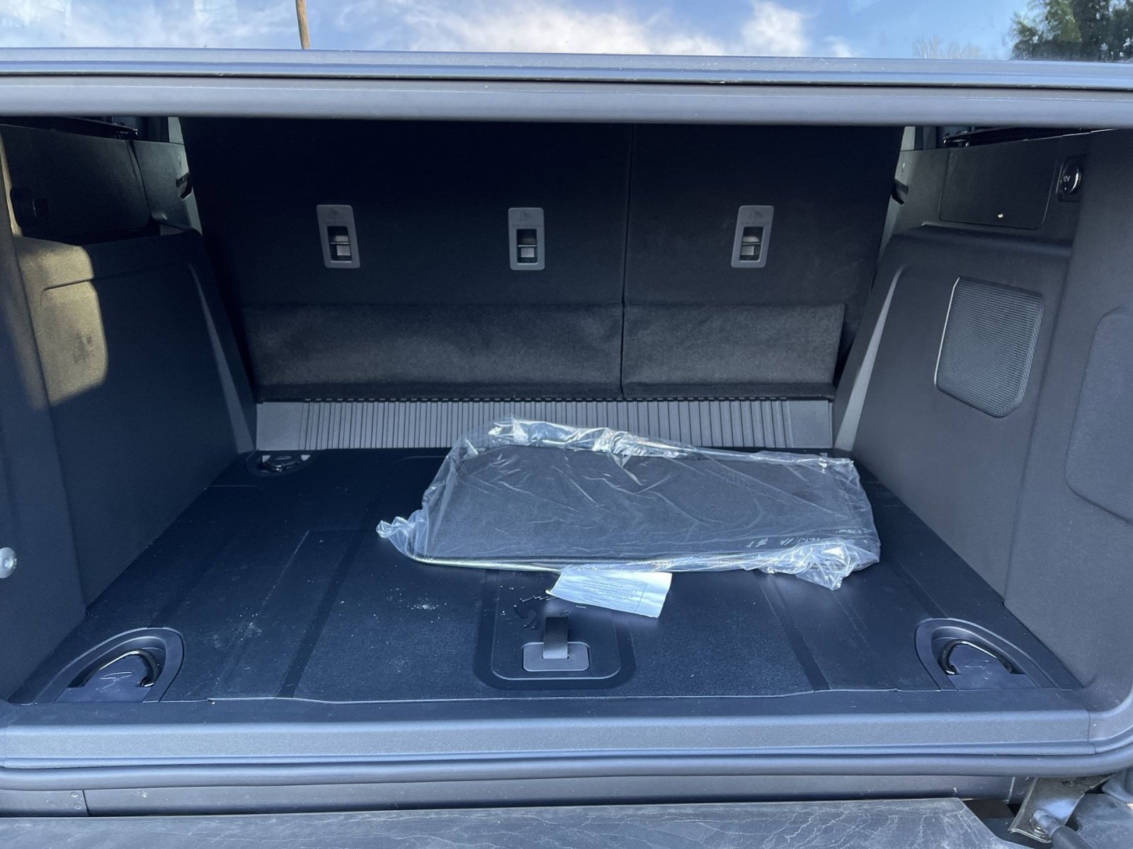 New 2025 Ford Bronco Big Bend image 25