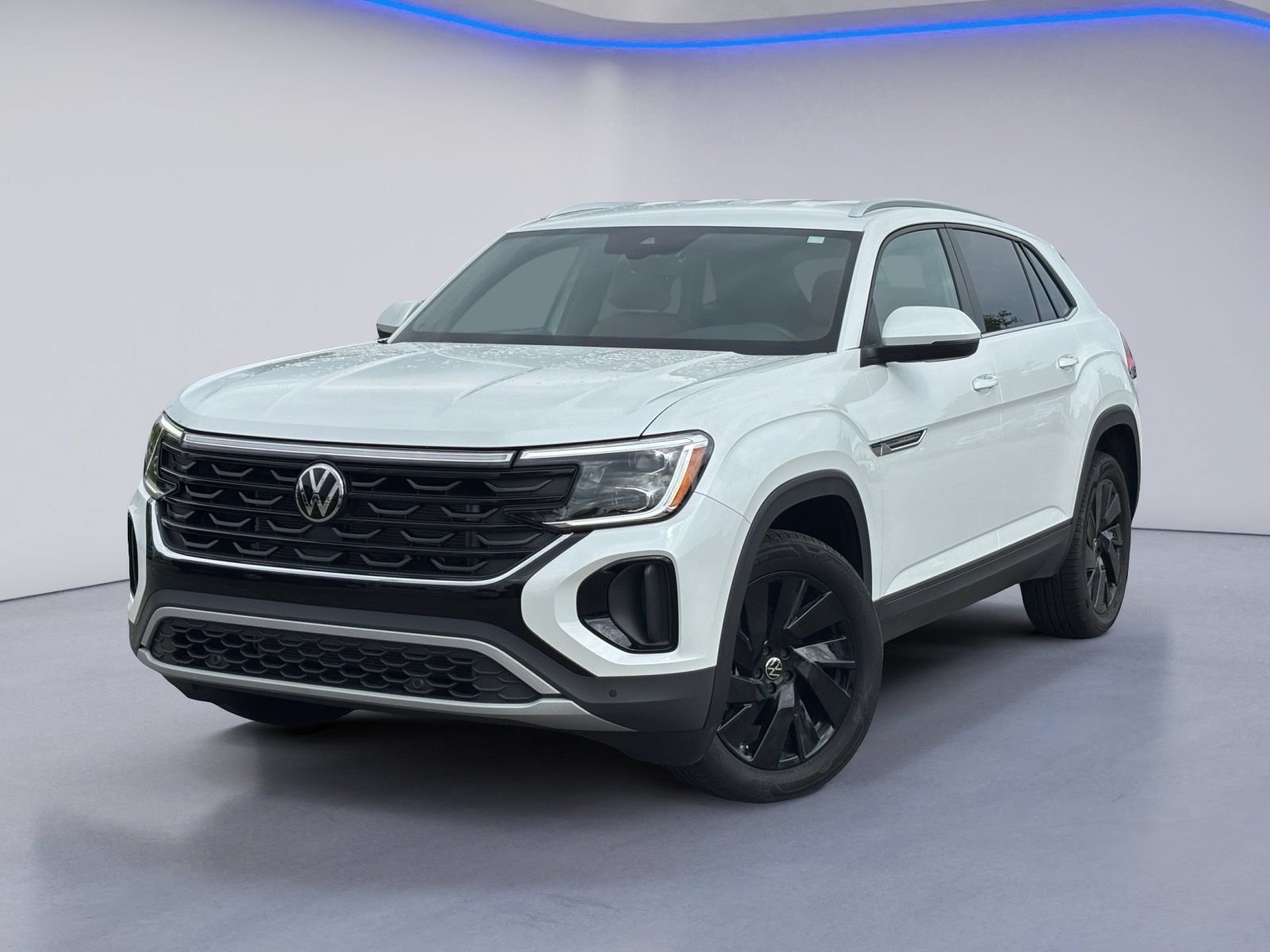 Used 2026 Volkswagen Atlas Cross Sport SE w/ Black Wheel Package FWD video 2
