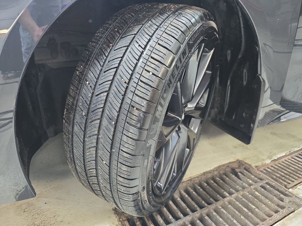 Certified 2023 Toyota Corolla SE image 31