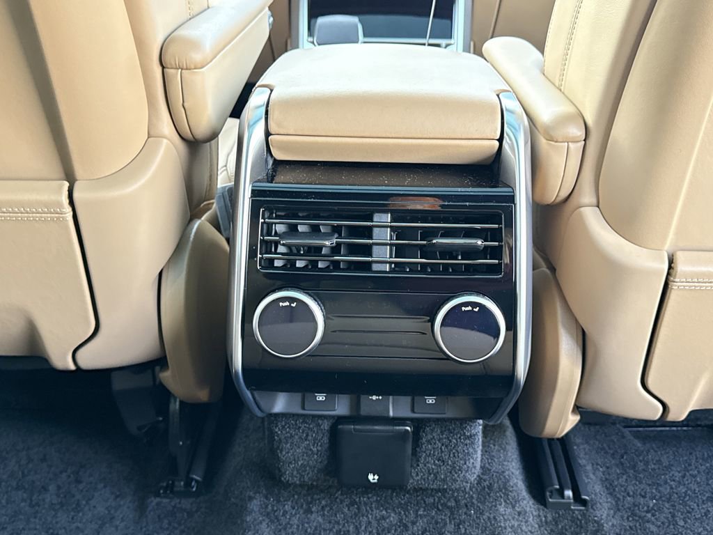 New 2025 Land Rover Range Rover SE image 20