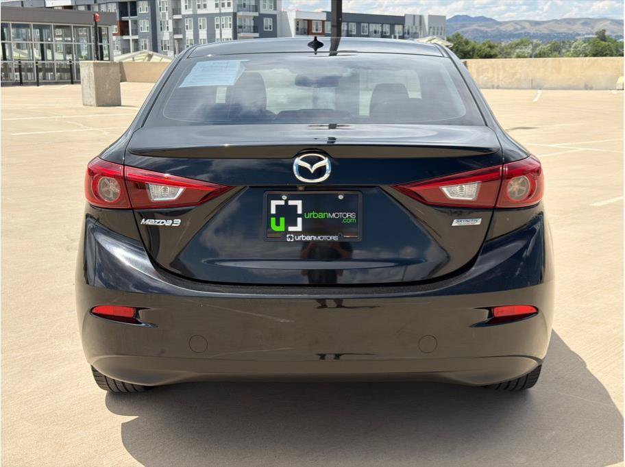 Used 2014 MAZDA MAZDA3 s Grand Touring w/ Technology Package FWD image 7