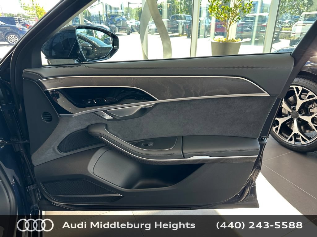 New 2026 Audi A8 L 3.0T AWD/4WD image 17