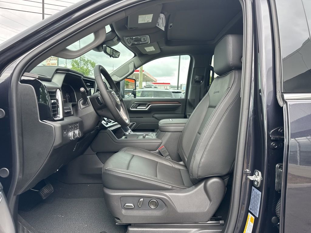 New 2026 GMC Sierra 2500 Denali w/ Denali Reserve Package AWD/4WD image 15
