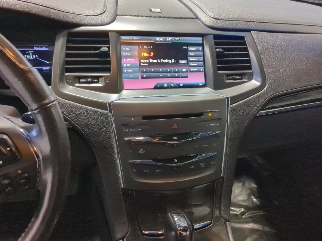 Used 2015 Lincoln MKS AWD w/ Equipment Group 201A image 31