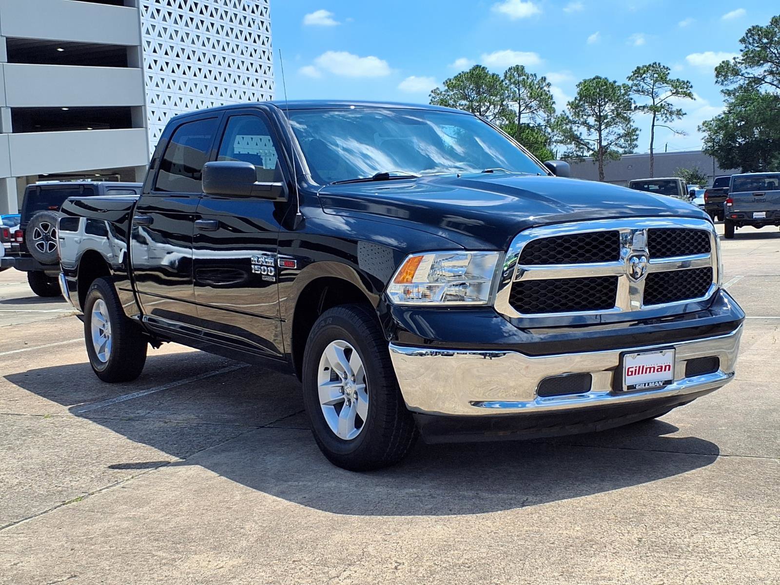 Used 2019 RAM 1500 Tradesman w/ Popular Equipment Group AWD/4WD image 2