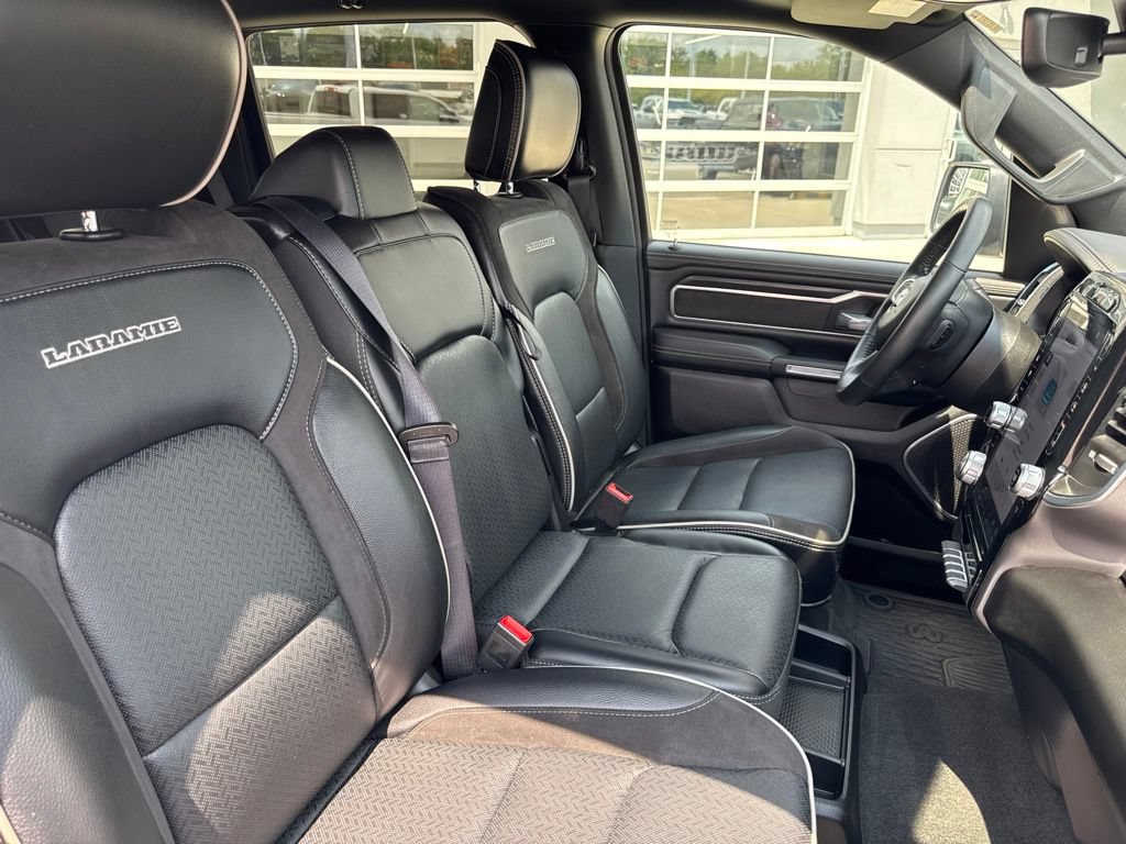 Used 2023 RAM 1500 Laramie AWD/4WD image 42