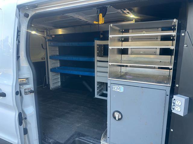 Used 2017 Ford Transit 250 130 Low Roof image 31