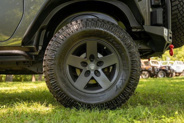 Used 2014 Jeep Wrangler Rubicon w/ Dual Top Group image 22