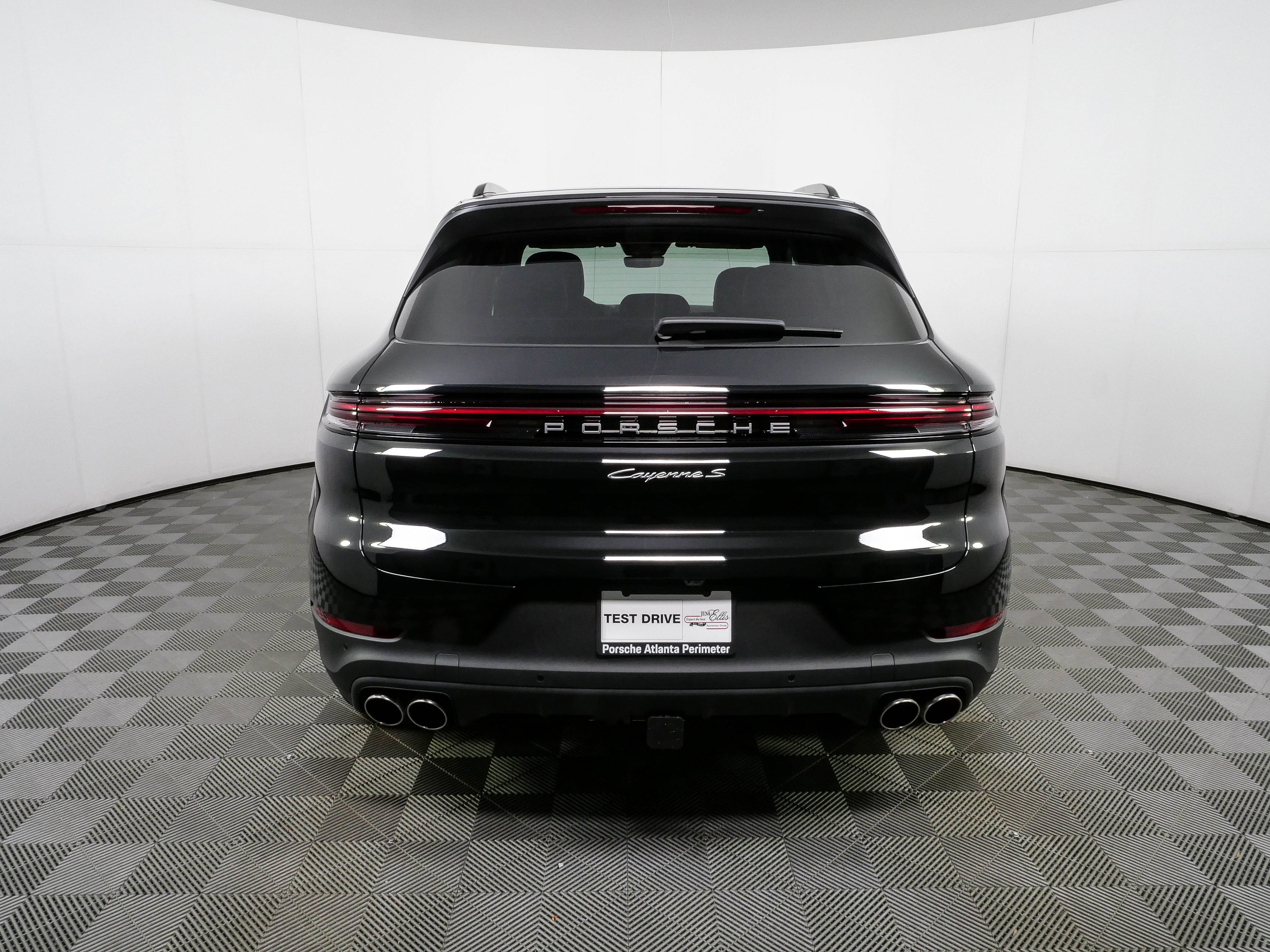 New 2026 Porsche Cayenne S AWD/4WD image 32
