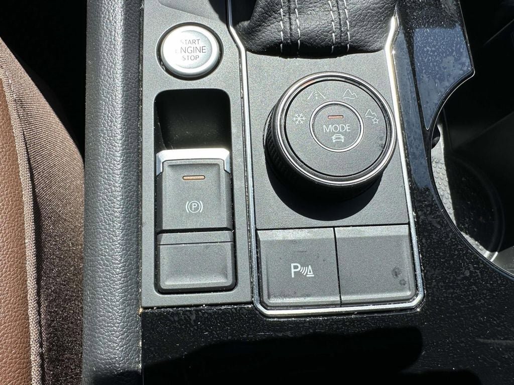 Used 2022 Volkswagen Atlas SEL AWD/4WD image 31