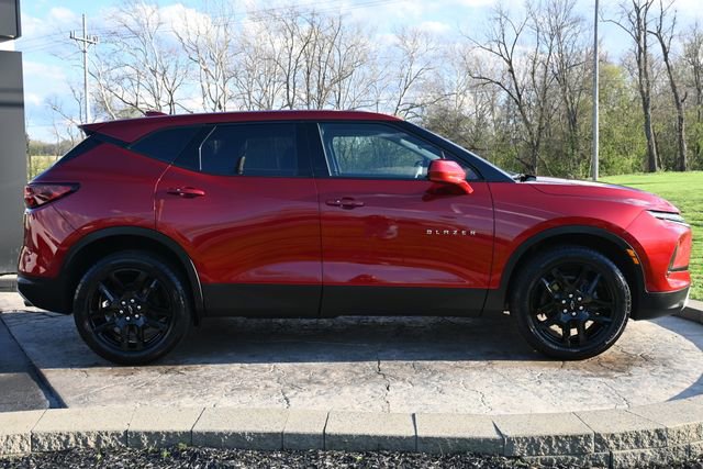 Used 2023 Chevrolet Blazer LT FWD image 4
