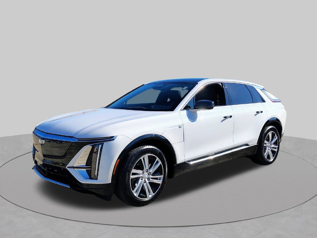 Used 2024 Cadillac Lyriq Tech w/ LPO, Floor Liner Package AWD/4WD image 5