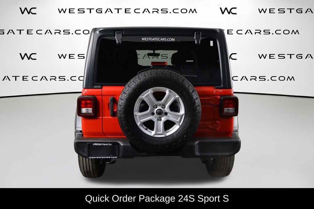 Used 2022 Jeep Wrangler Unlimited Sport AWD/4WD image 4