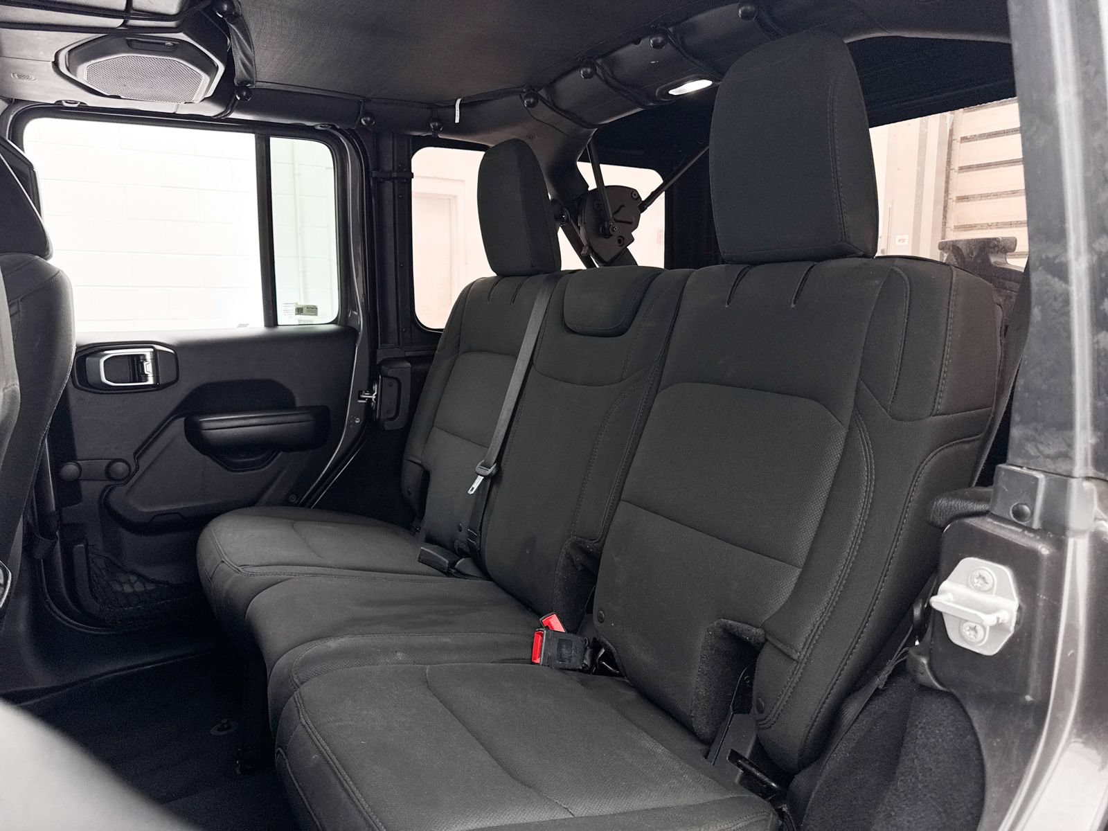 Used 2018 Jeep Wrangler Unlimited Sport AWD/4WD image 20