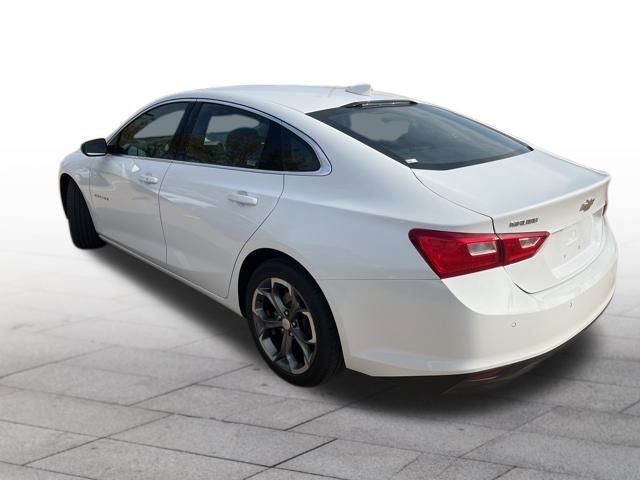 Used 2024 Chevrolet Malibu LT image 4