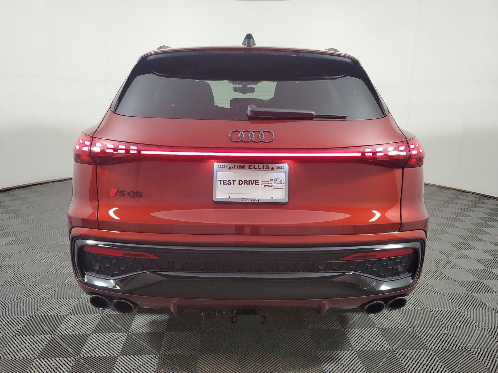 New 2026 Audi SQ5 Premium Plus AWD/4WD image 5
