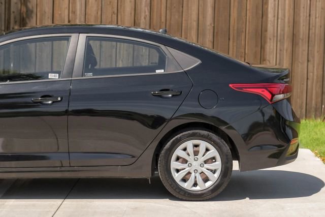 Used 2020 Hyundai Accent SE image 17