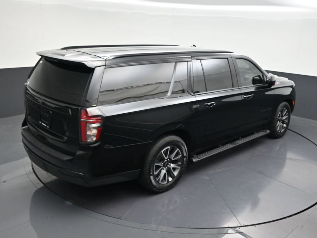 Used 2024 Chevrolet Suburban Z71 w/ Z71 Off-Road Package AWD/4WD image 20