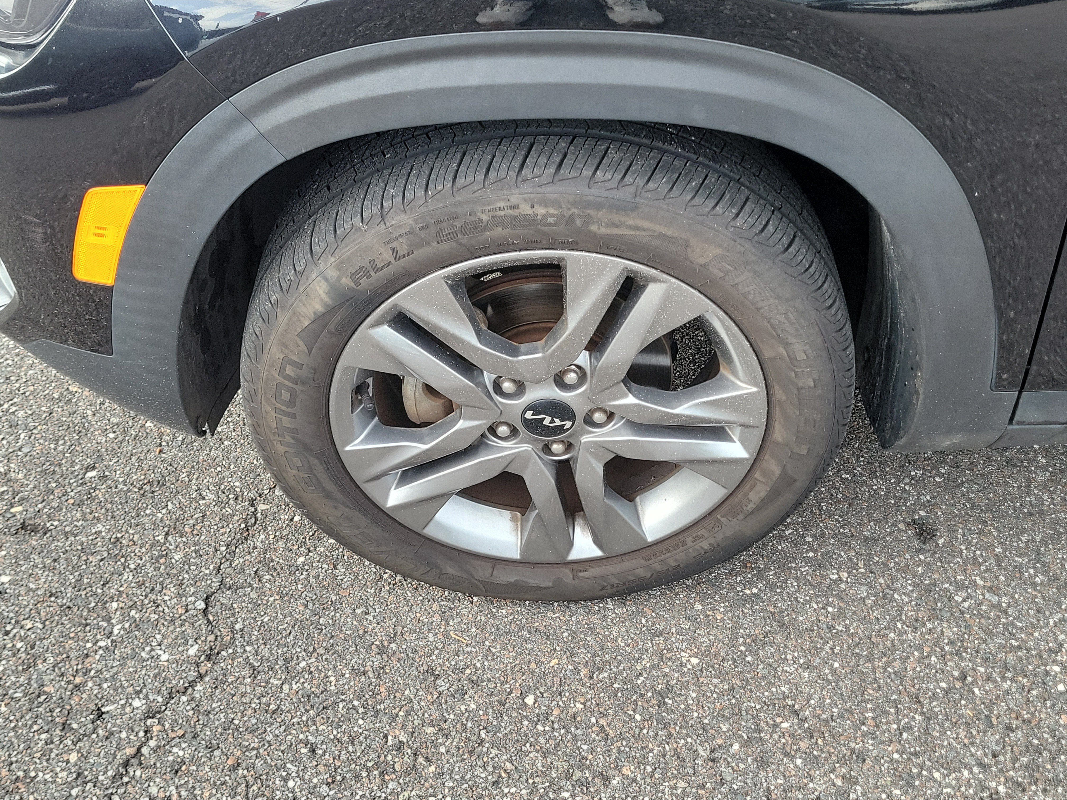Used 2022 Kia Seltos S FWD image 36