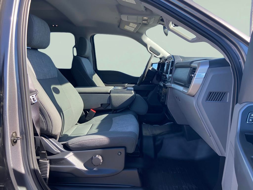 Used 2023 Ford F150 XLT w/ Trailer Tow Package image 19