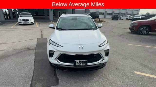 Used 2024 Buick Encore GX Sport Touring w/ Comfort Package image 3