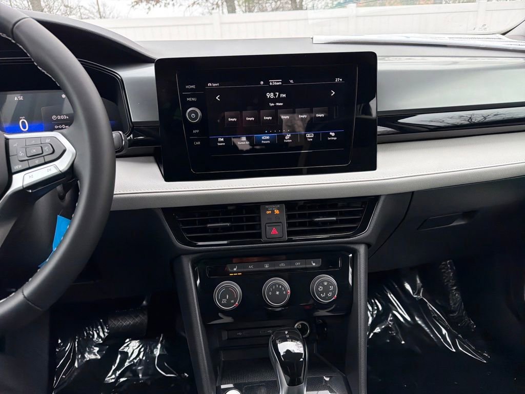 New 2026 Volkswagen Taos S image 18