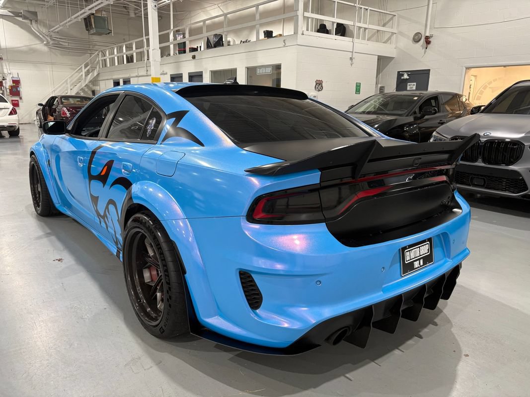 Used 2022 Dodge Charger SRT Hellcat RWD image 5