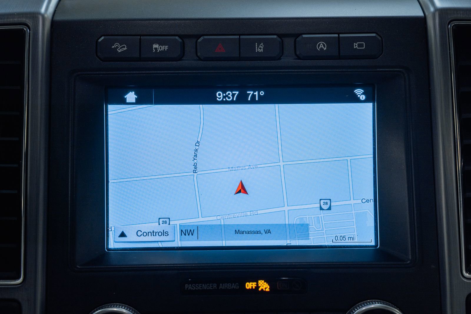 Used 2019 Ford Expedition Platinum image 32