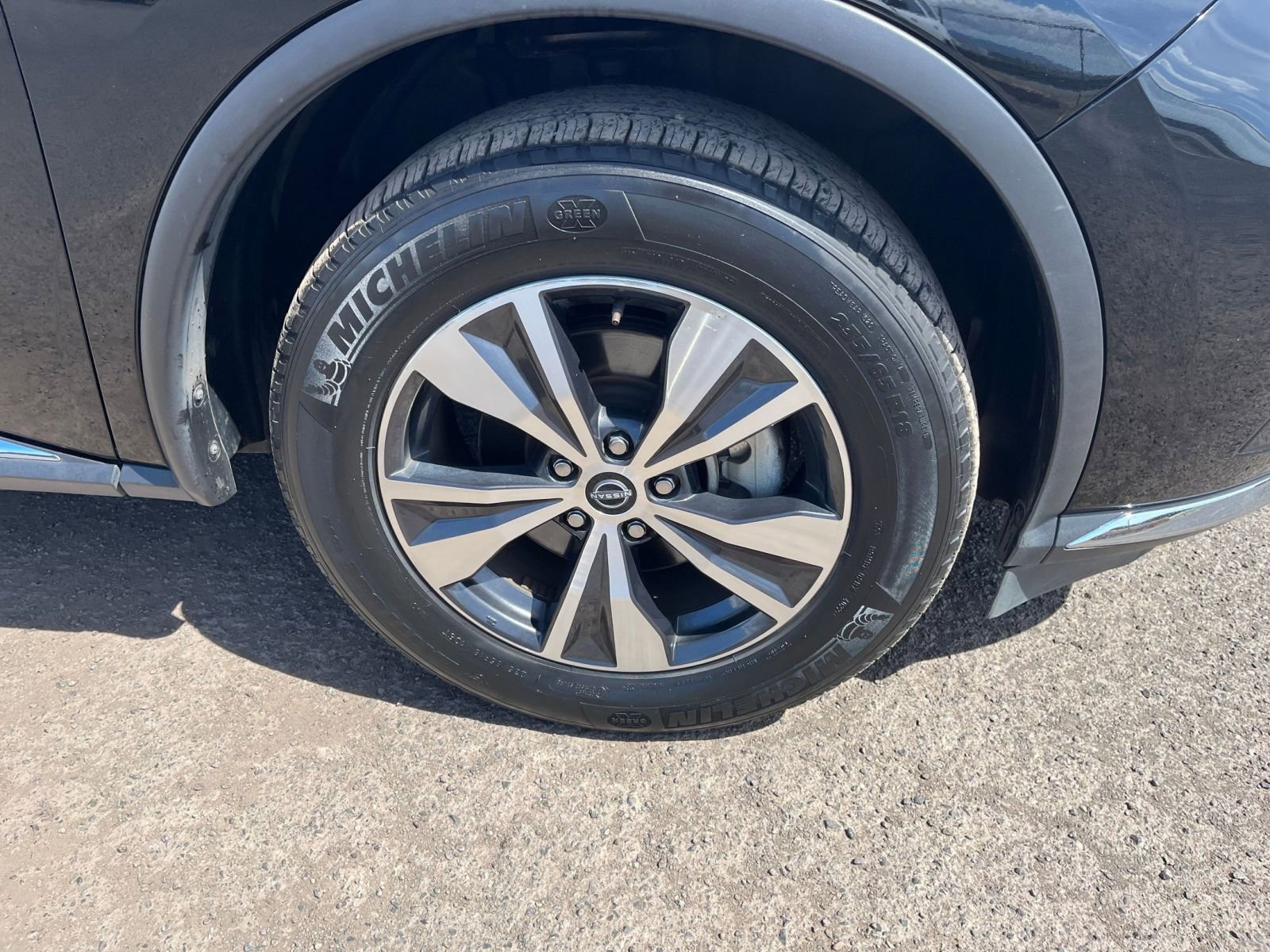 Used 2023 Nissan Murano SV image 30