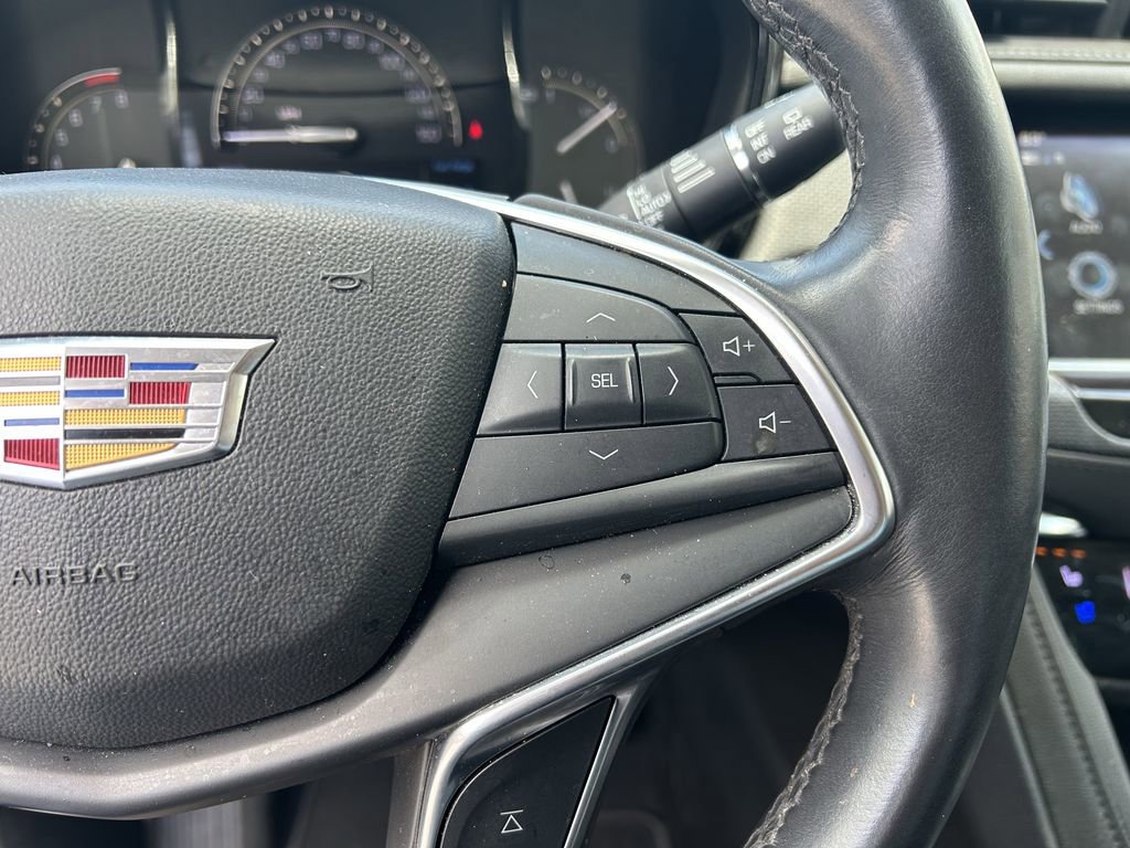 Used 2018 Cadillac XT5 Premium Luxury FWD image 17