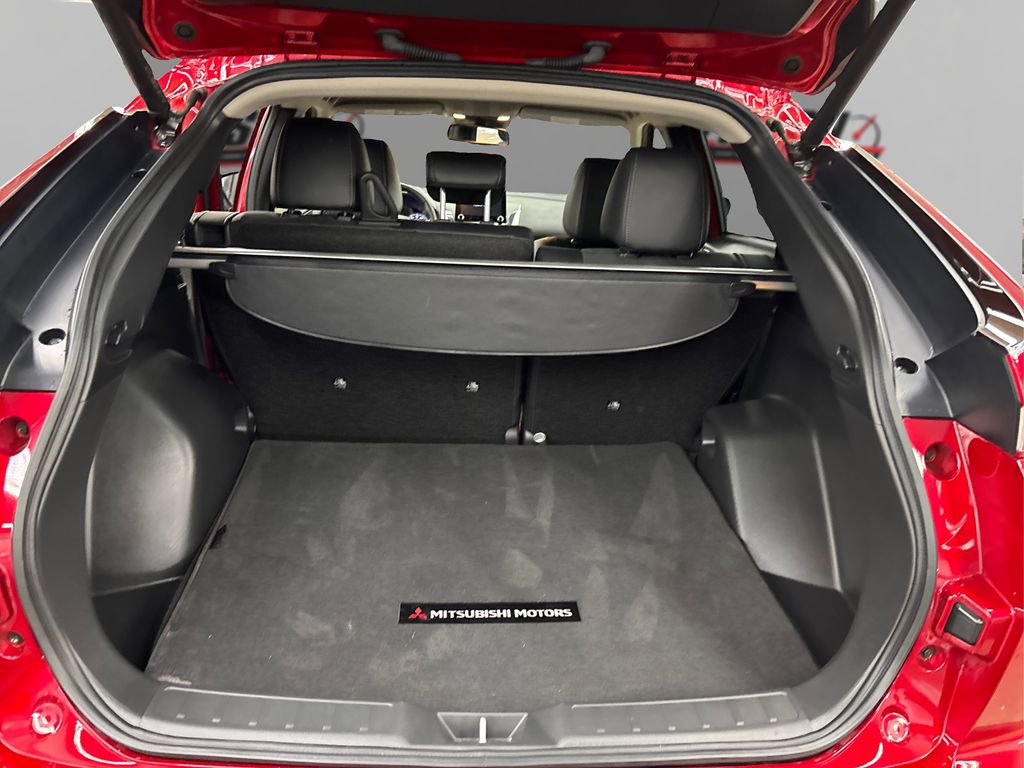 Used 2024 Mitsubishi Eclipse Cross SE image 11