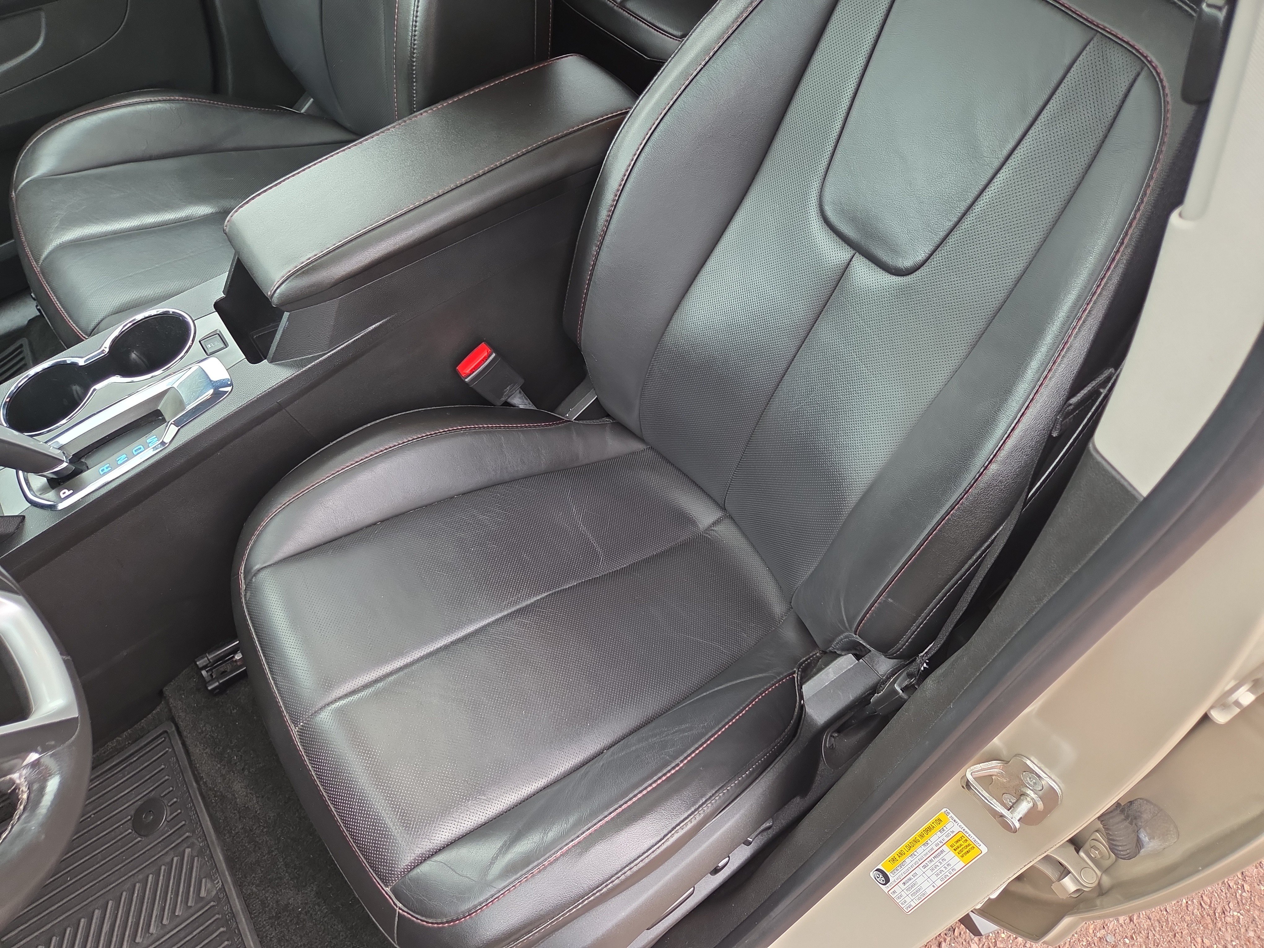 Used 2015 Chevrolet Equinox LT AWD/4WD image 13