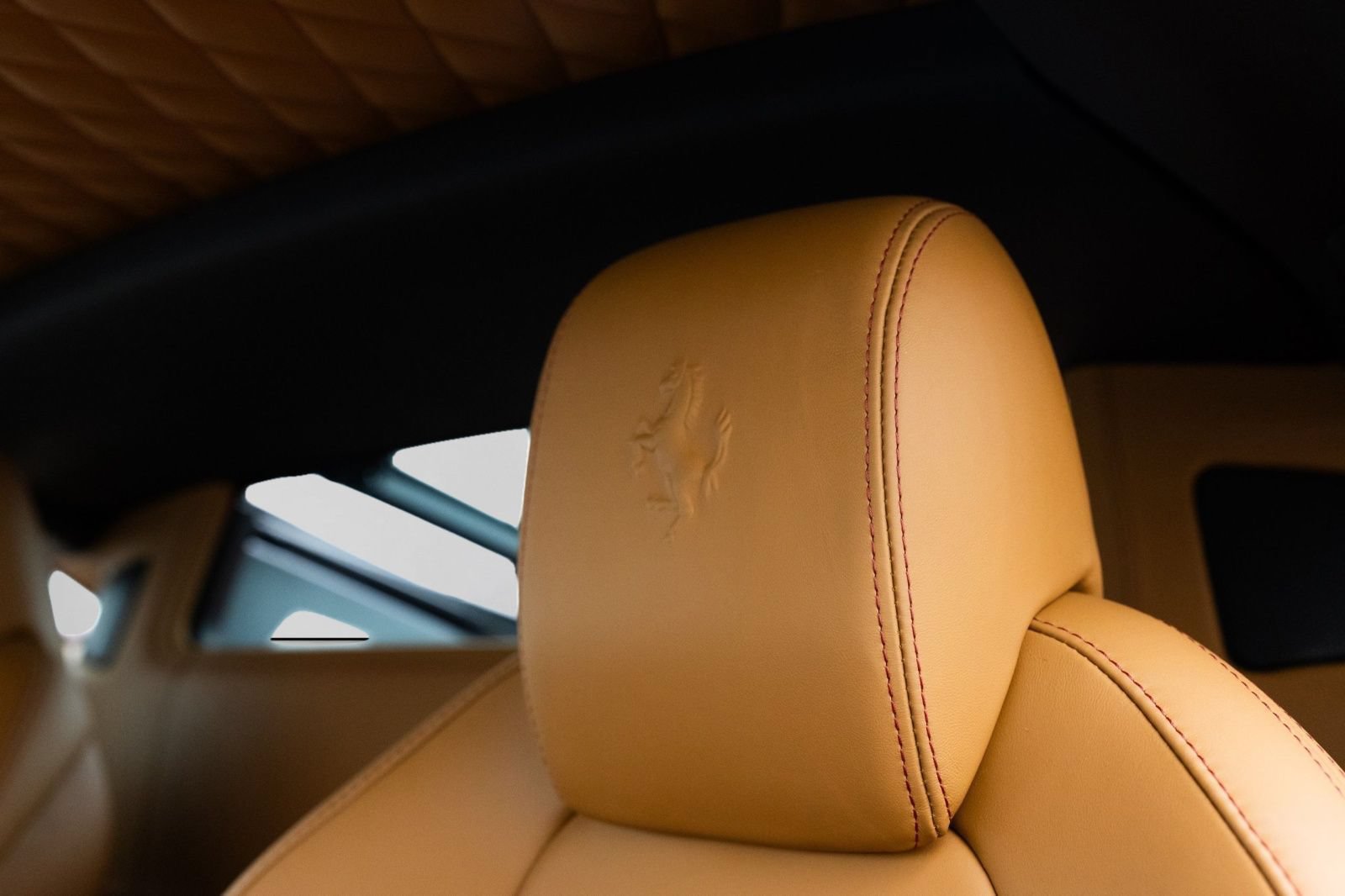 Used 2011 Ferrari 458 Italia Coupe RWD image 18