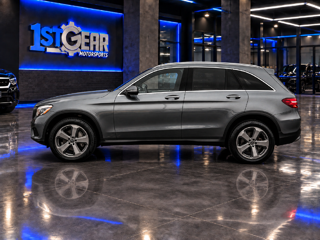 Used 2019 Mercedes-Benz GLC 300 4MATIC image 9