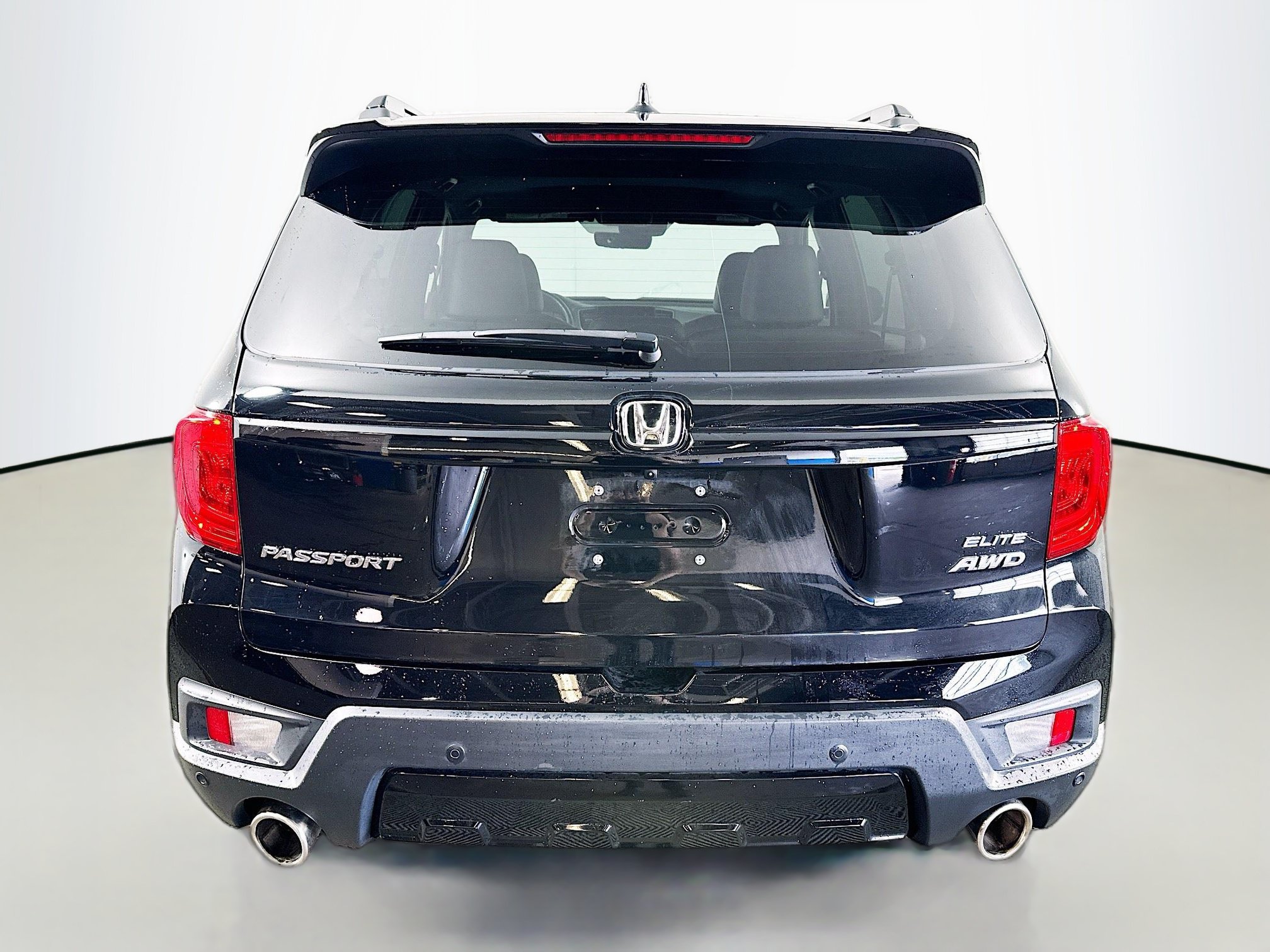 Used 2023 Honda Passport Elite image 6